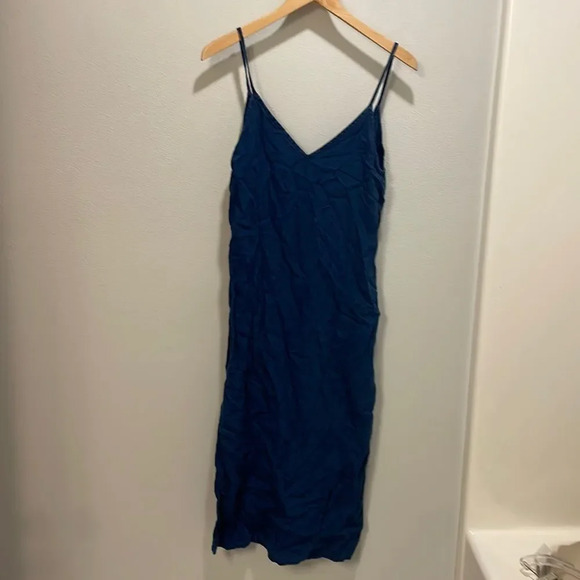 Topshop woman’s lightweight denim dress - Picture 1 of 10